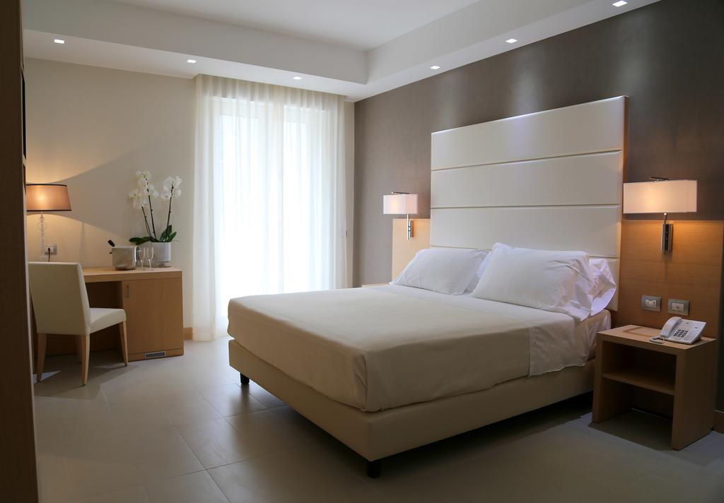 Hotel San Giorgio Vasto Habitación foto