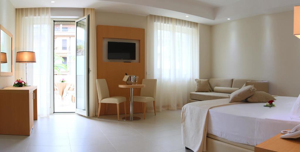 Hotel San Giorgio Vasto Habitación foto